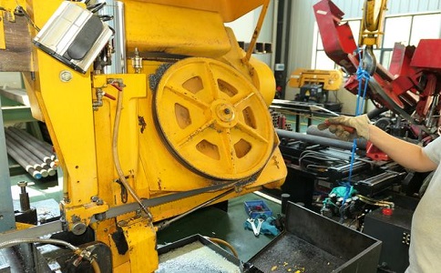 防城金属带锯床的日常使用和保养注意事项！